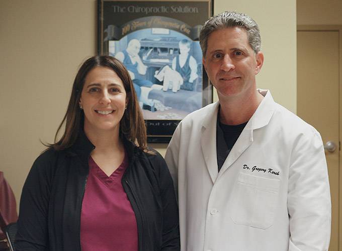 Chiropractor Owings Mills MD Robin Steinberg and Gregory Kersh